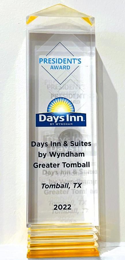 Days Inn & Suites By Wyndham Greater 汤博尔 外观 照片